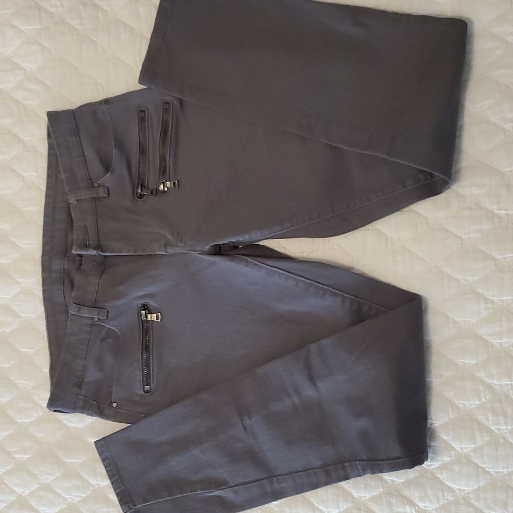 Gray, Blanknyc zippered jeans, 8?